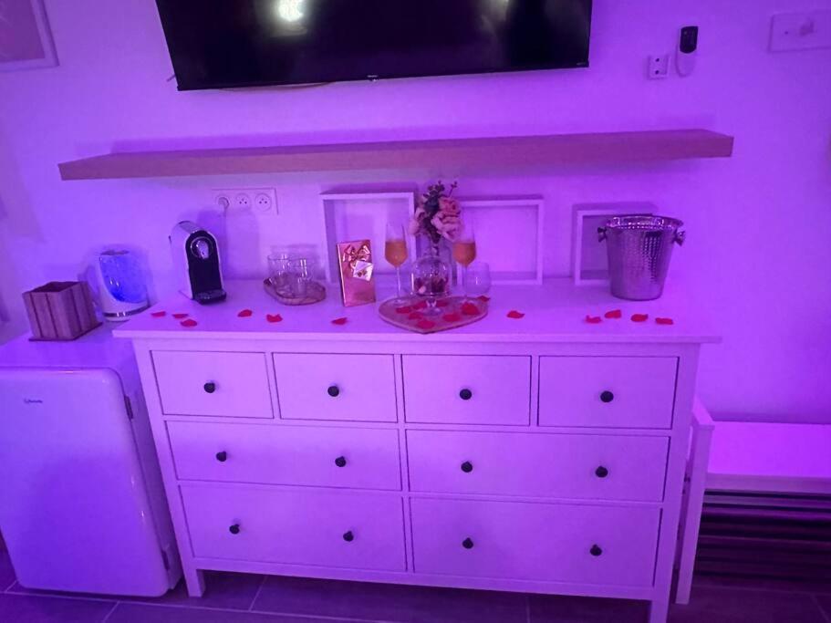 Love Room. Une Bulle D Evasion. Lisses Eksteriør billede